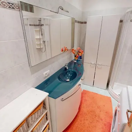 Appartement 39pp - Agreable 2p Plein Centre De Avec Balcon *